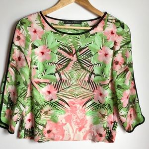 Rose & Olive Floral 3/4 Sleeve Top/Size Small.